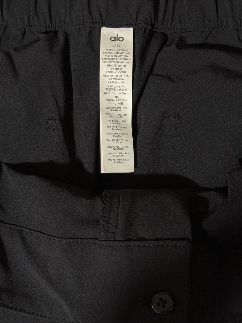 Alo Yoga Mid-Rise Workwear Cargo Pant Black NWT Size L Wide Leg - Picture 10 of 10